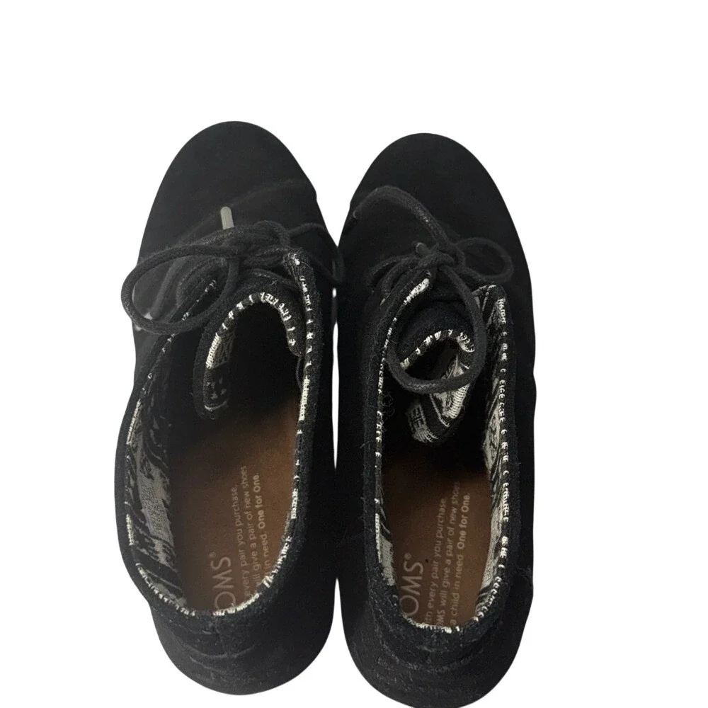 Toms Women's Black Suede Wedge Boots Size 10‎